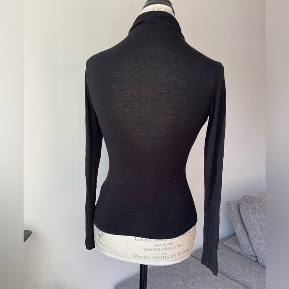 Dynamite mock neck longsleeve tee - Picture 3 of 5